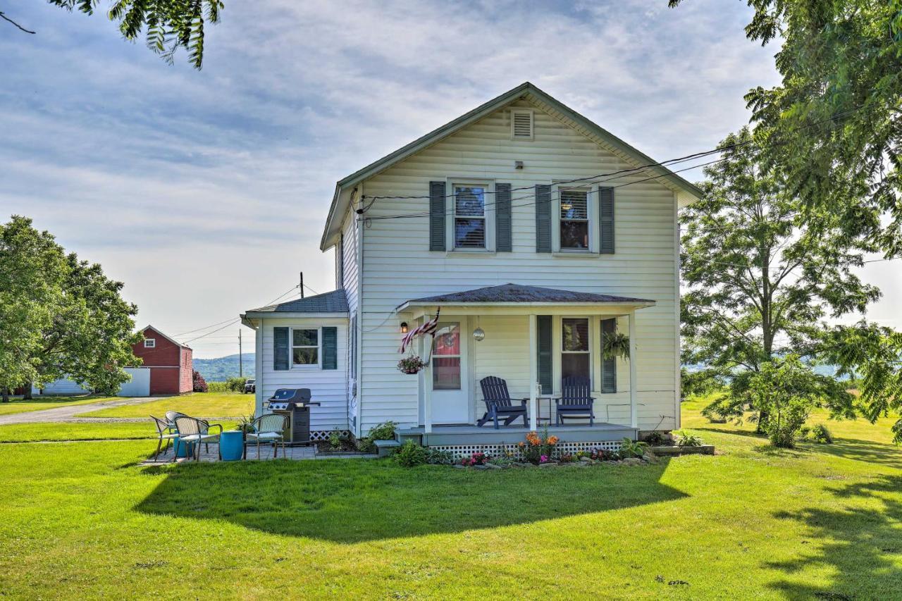 Finger Lakes Farm Retreat Walk To Wineries! Hector Екстер'єр фото
